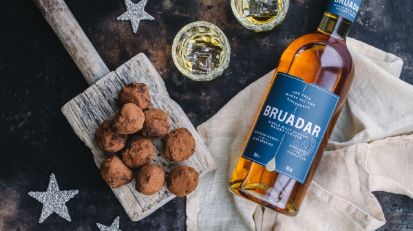 Bruadar malt scotch whisky liqueur advertisement  