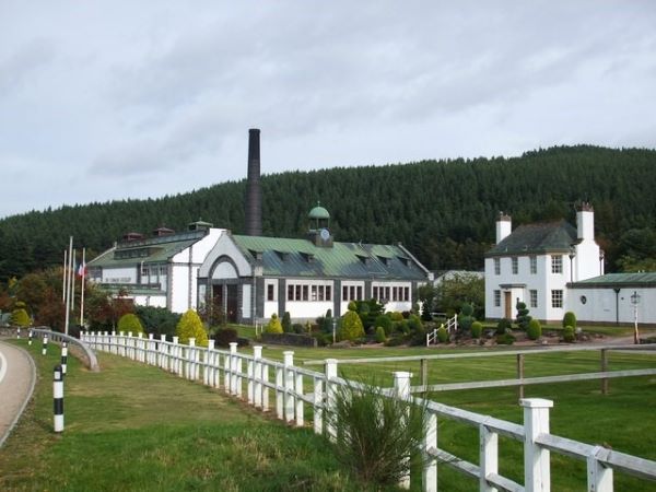 Tormore Speyside distillery